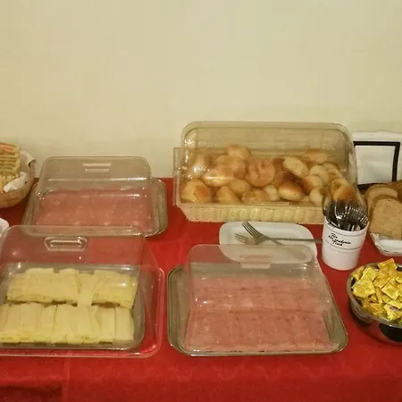 Отель Delle Rose 3*