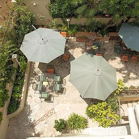 Hotel Delle Rose