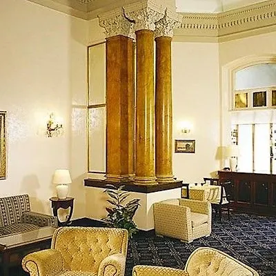 מלון Delle Rose 3*
