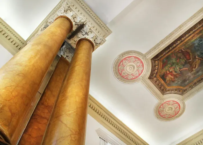 酒店 玫瑰别墅酒店 3*