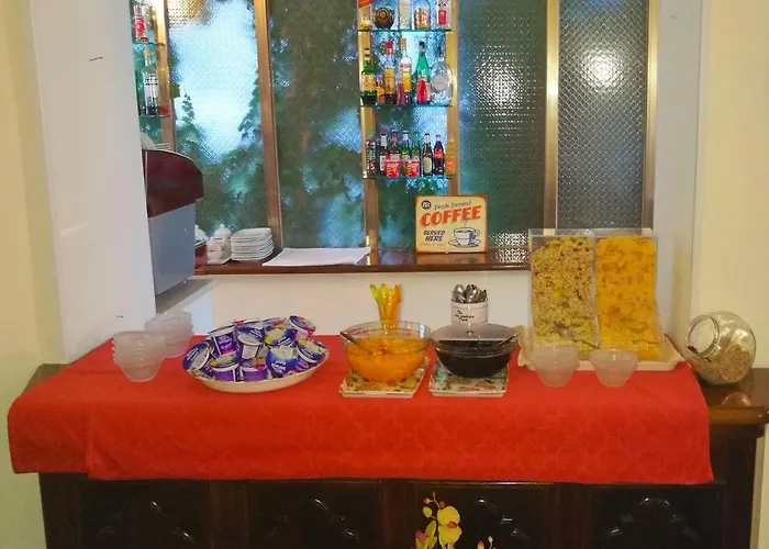 酒店 玫瑰别墅酒店 3*