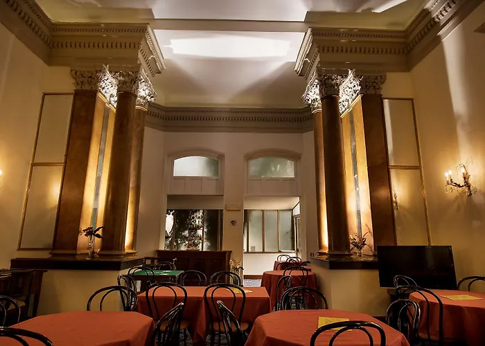 玫瑰别墅酒店 酒店