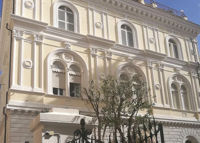 玫瑰别墅酒店 酒店 3*