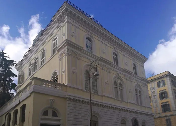 玫瑰别墅酒店 酒店 3*