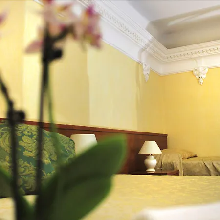 Delle Rose 3* Roma